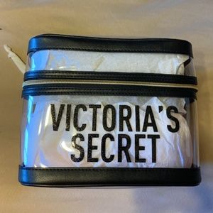 NWT Victoria Secret Black/Clear train case